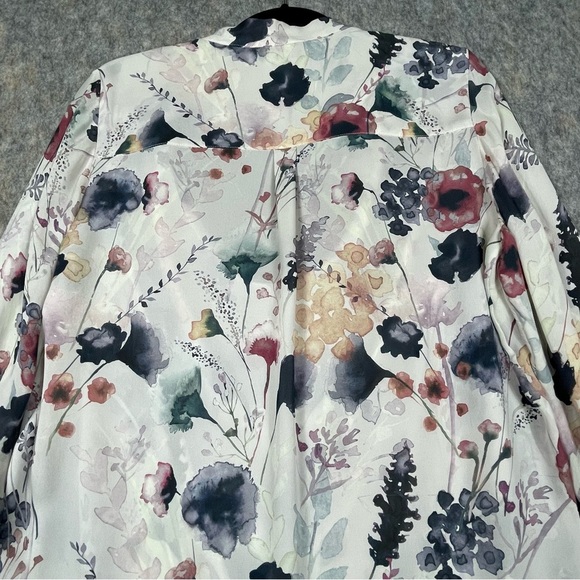 Haute Hippie Watercolor Floral Dreamy Mature Flowy Feminine Silk Blouse - Sz L - Picture 6 of 15